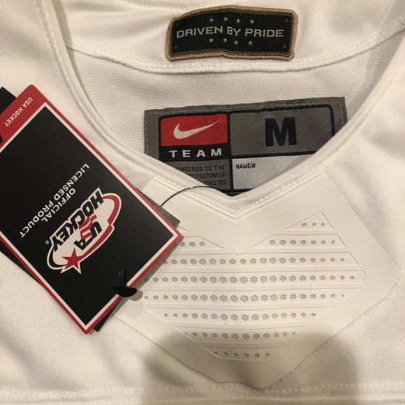 NWT NIKE TEAM USA HOCKEY JERSEY - Picture 5 of 6